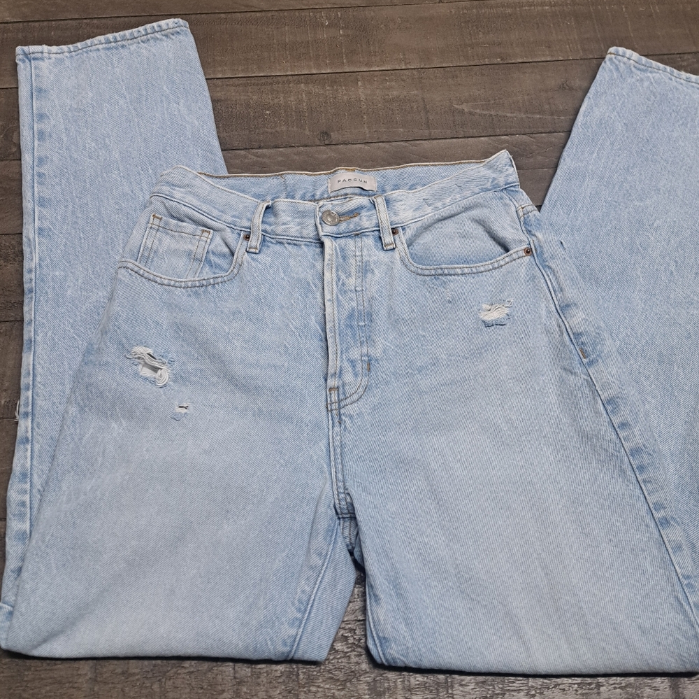 PacSun Women’s Dad Jeans Size 26 Light Wash Distressed High Rise 5 Button Fly - Picture 11 of 13